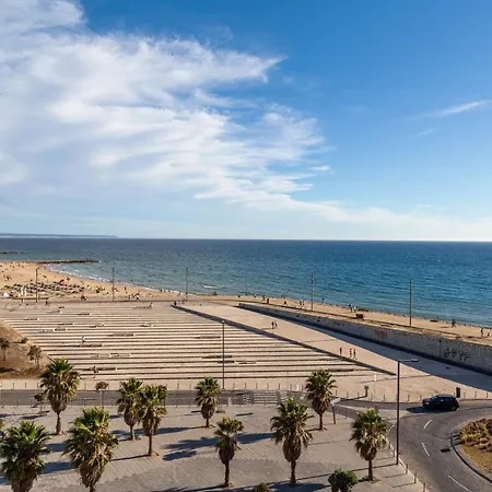 Apartment Joivy Deluxe With Terrace In Costa Da Caprica